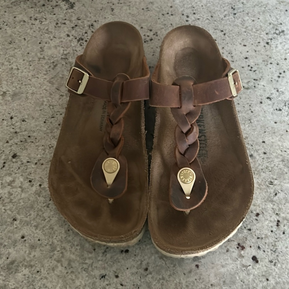Birkenstock Gizeh Sandals- worn 2x